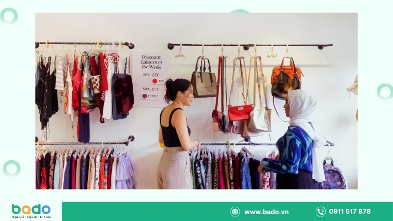 Kinh doanh shop thời trang có lời không.png