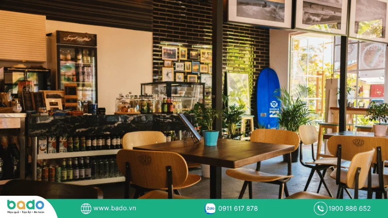 Mô hình quán cafe sân vườn, nhiều tầng hoặc chuỗi cửa hàng.png
