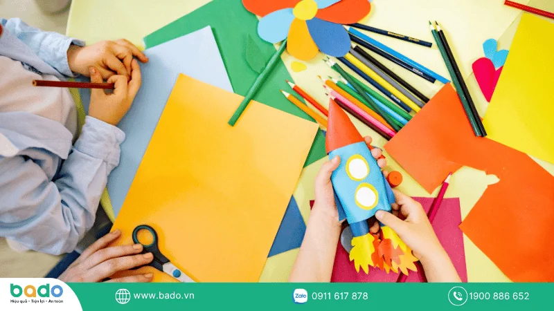 Đặc thù trung tâm năng khiếu_ Nhiều lớp nhỏ tuổi, cần liên lạc phụ huynh chặt chẽ.png